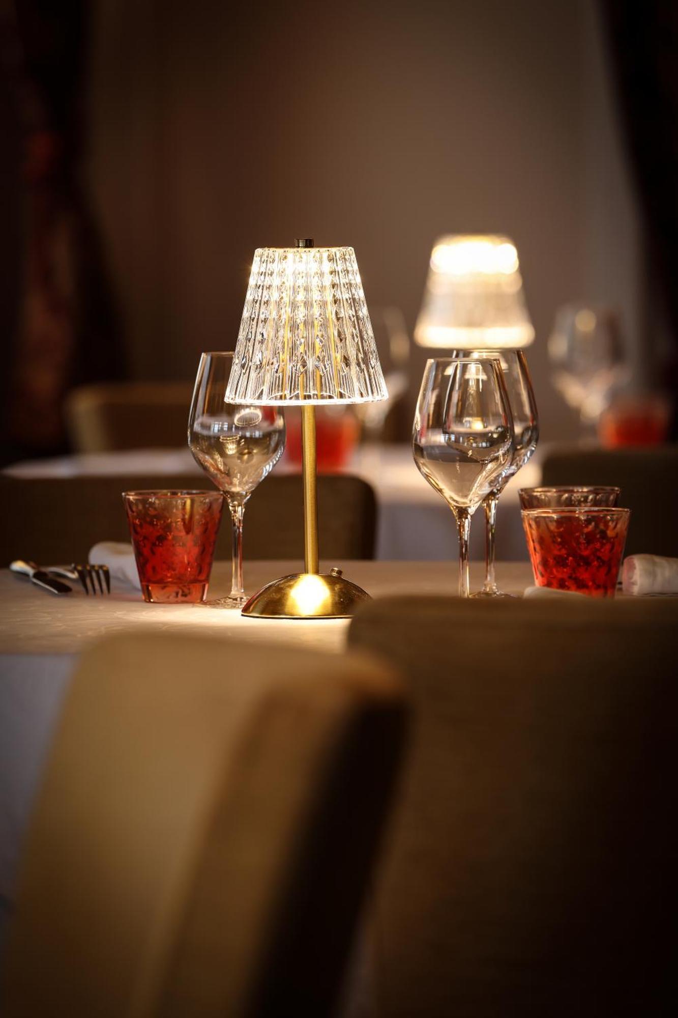 Logis Hotel-Restaurant Les Voyageurs La Coquille Eksteriør billede