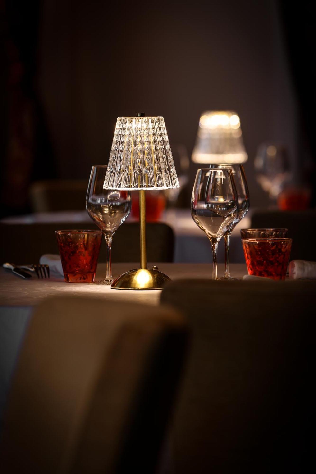 Logis Hotel-Restaurant Les Voyageurs La Coquille Eksteriør billede