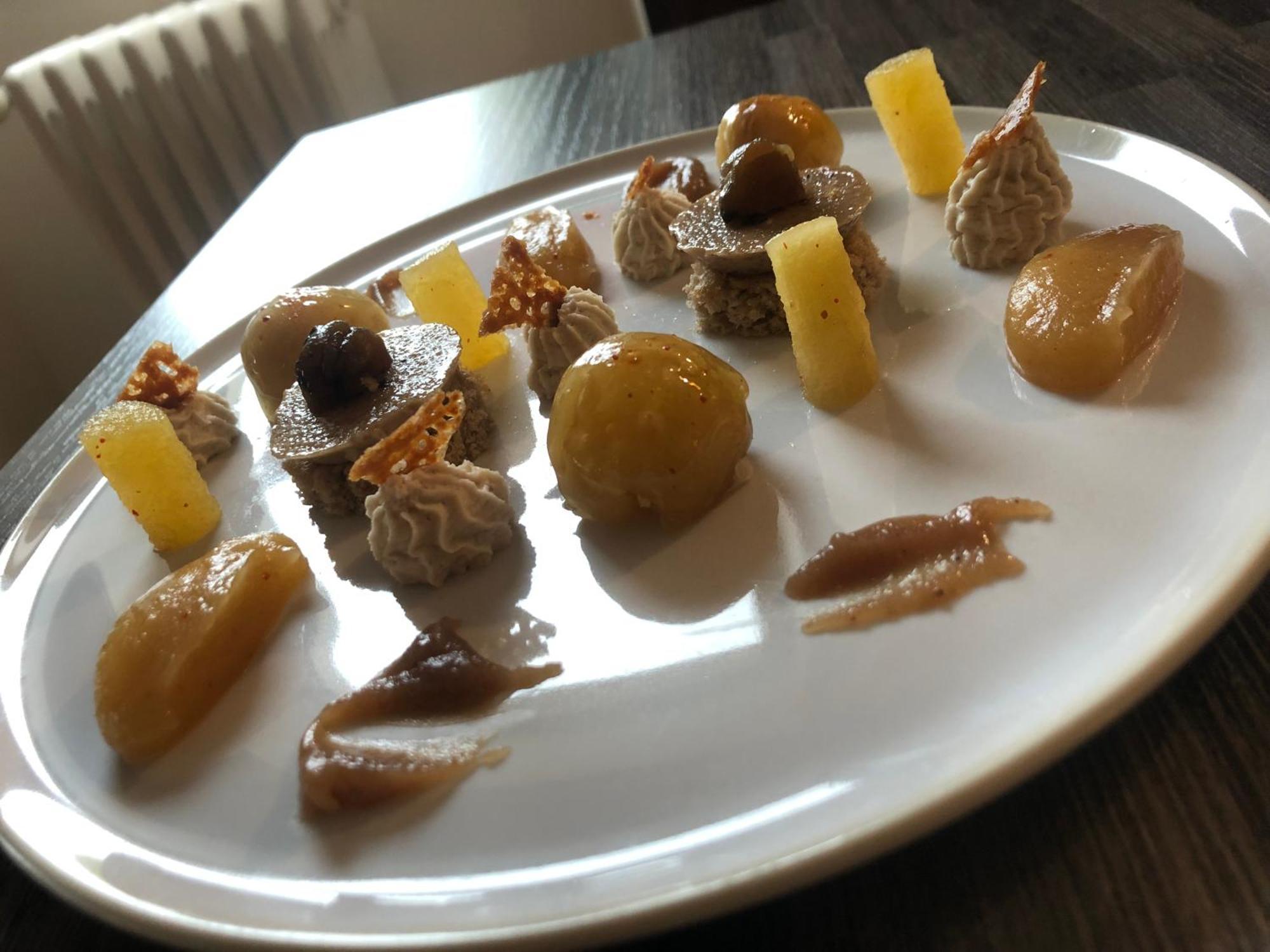 Logis Hotel-Restaurant Les Voyageurs La Coquille Eksteriør billede