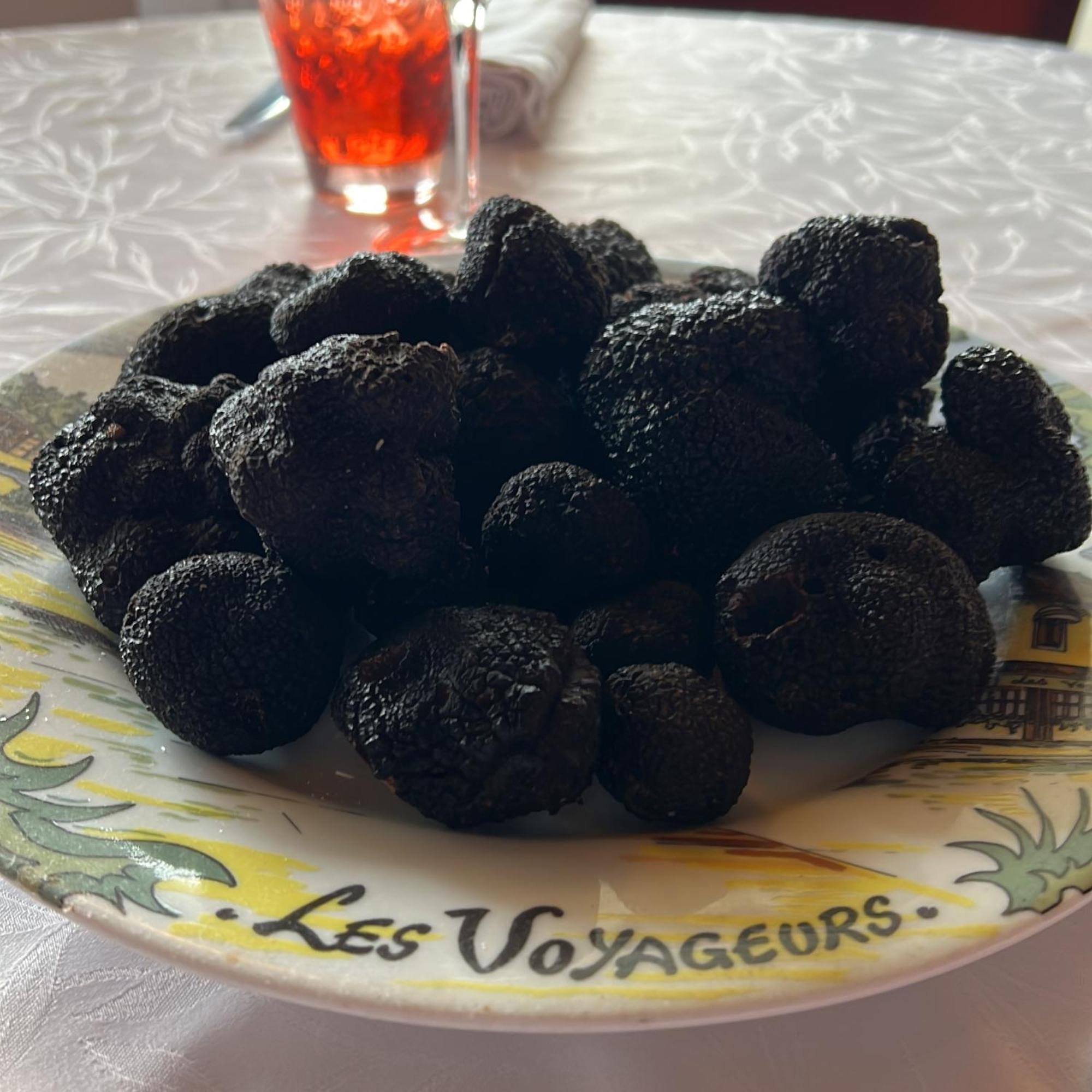 Logis Hotel-Restaurant Les Voyageurs La Coquille Eksteriør billede